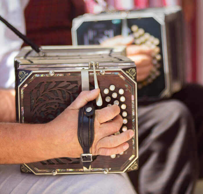 Teachers, clubs, and associations for bandoneon, accordion, concertina, and harmonica